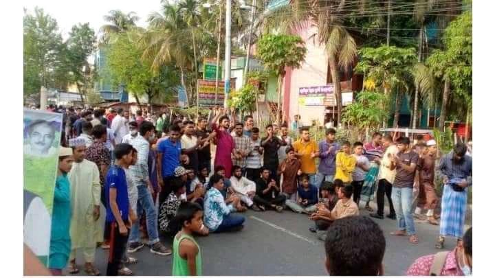 বরিশালে সিটি করপোরেশনের কর্মচারীদের মুখোমুখি কাউন্সিলররা, মহাসড়ক অবরোধ