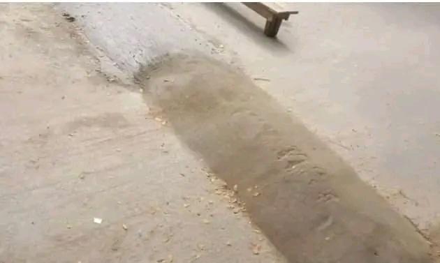 মেহেন্দিগঞ্জে অপরিকল্পিত স্পীড ব্রেকার যেন মড়ন ফাঁদ, প্রতি নিতই ঘটছে